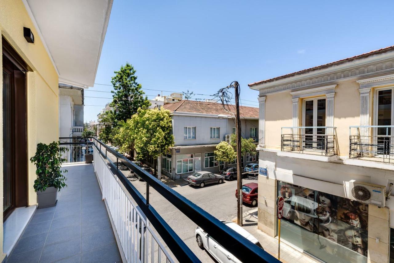 City Breeze Apartment Ханья Экстерьер фото