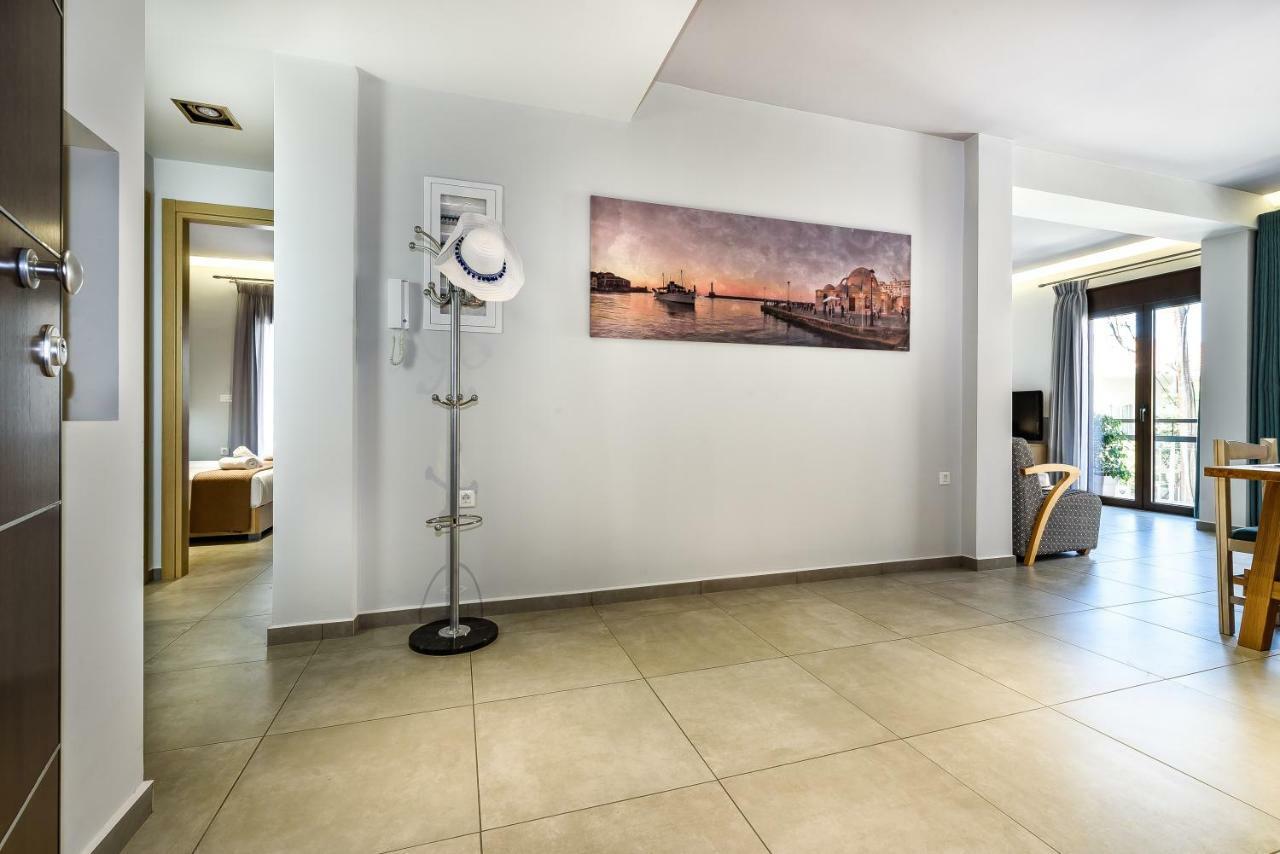 City Breeze Apartment Ханья Экстерьер фото