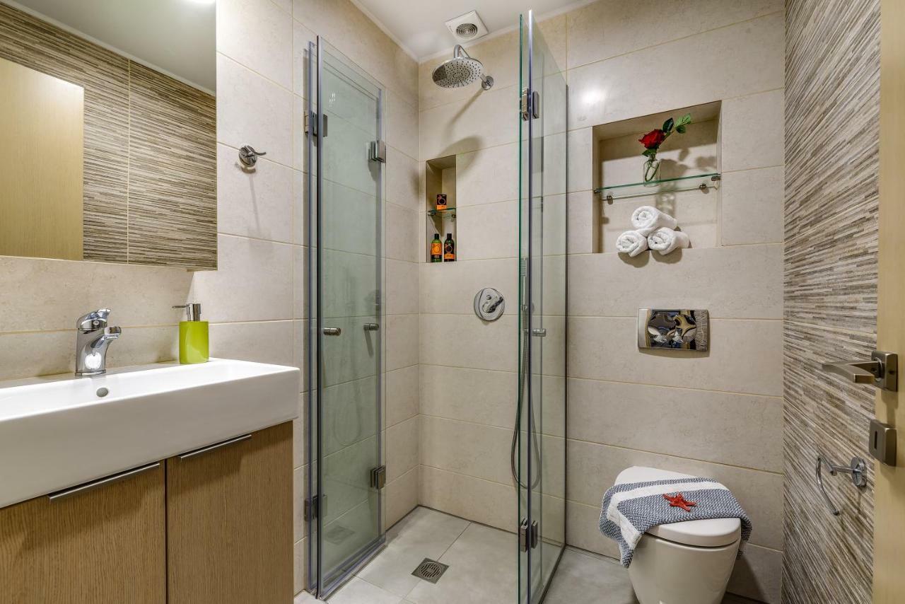 City Breeze Apartment Ханья Экстерьер фото