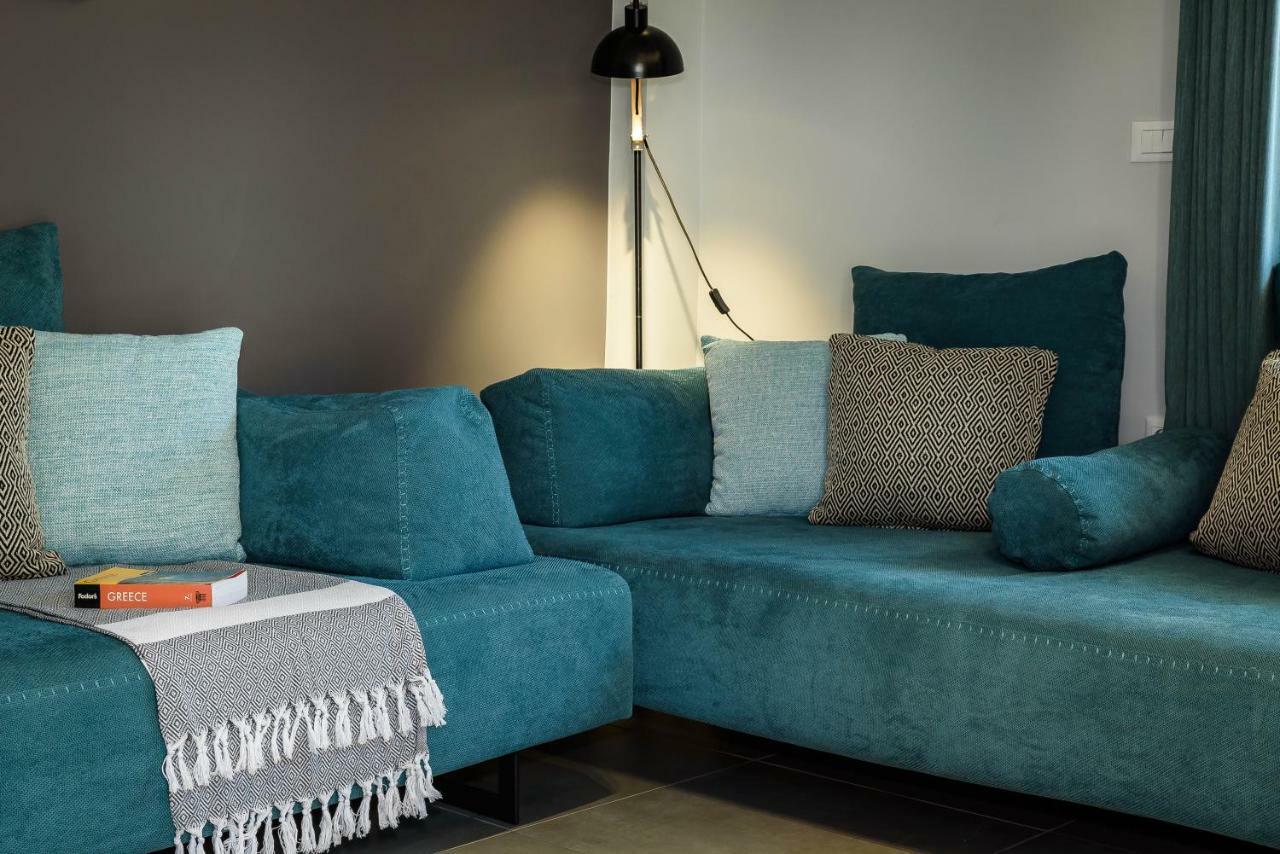 City Breeze Apartment Ханья Экстерьер фото